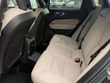 Volvo XC60 II 2026 VOLVO XC60 B5 AWD Plus Dark aut Suv 2.0 (264KM) 2026, zdjęcie 11