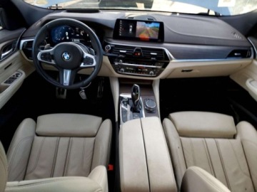 BMW Seria 6 G32 2019 BMW Seria 6 BMW serii 6 640i xDrive Gran Turismo z 2019 roku , od ubezpiec, zdjęcie 8