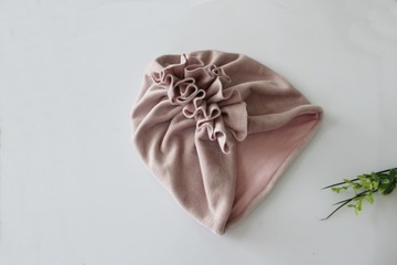 Czapka turban welur pudrowy róż 50-52 podwójna