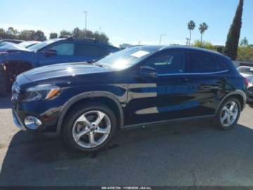 Mercedes GLA I 2018 Mercedes-Benz GLA 2018 r., 2,0L 4 MATIC 2.0 Benzyna 208KM, zdjęcie 14