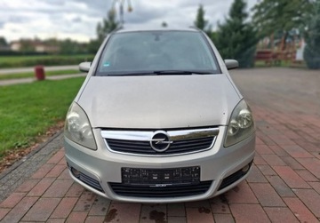 Opel Zafira B 1.9 CDTI ECOTEC 150KM 2007 Opel Zafira 1.9 Diesel 150KM, zdjęcie 1