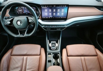 Skoda Octavia IV Liftback 1.5 TSI EVO 150KM 2024 Skoda Octavia Selection Pakiety, ACC, Kamera cofania, GPS, Virtual Cockpi, zdjęcie 3