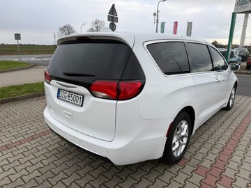 Chrysler Pacifica II 3.6 V6 291KM 2020 Chrysler Pacifica , 8 osób, zdjęcie 4