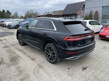 Audi Q8 Quattro S-Line 286 KM