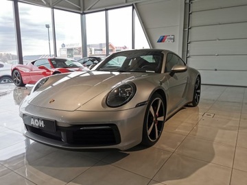 Porsche 911 991 4 GTS Coupe Facelifting 3.0 450KM 2019 Porsche 911 (992) Carrera 4S Coupe, zdjęcie 3