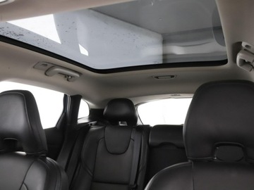 Volvo V40 II Hatchback Facelifting 2.0 D2 120KM 2018 Volvo V40 GRATIS! Pakiet Serwisowy o wartości 600, zdjęcie 38