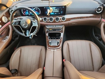 Mercedes Klasa E W213 2022 Mercedes-Benz Klasa E 450 4Matic All Terrain 2022 3.0l 3.0 Benzyna 362KM, zdjęcie 8