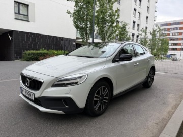 Volvo 2018 Volvo V40 Cross Country D4 Momentum, 190 KM, 2018 r., zdjęcie 2