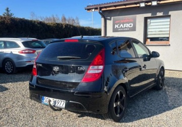 Hyundai i30 I CW Facelifting 1.4 DOHC 109KM 2011 Hyundai i30 Niski Przebieg 1.4 Benzyna 109KM, zdjęcie 4