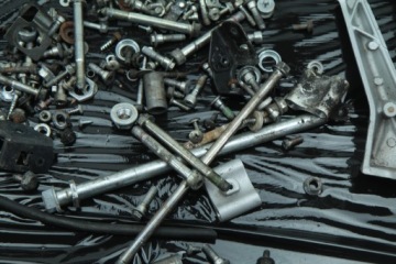 KTM DUKE 125 11-16 БОЛТЫ ВИНТЫ