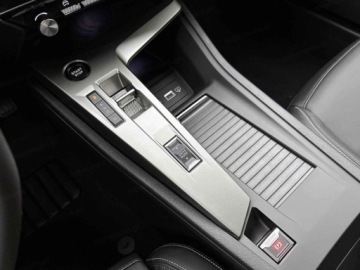 Peugeot 308 III 2025 Od ręki - Allure 1.2 mHEV 145KM / Pakiet Bezpieczeństwo, Komfort, Wygoda, zdjęcie 9