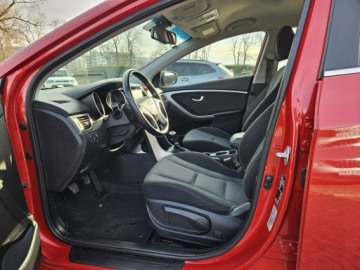 Hyundai i30 II Hatchback 5d 1.6 GDI 135KM 2015 Hyundai i30 1,6 benzyna 135KM nawigacja, zdjęcie 4