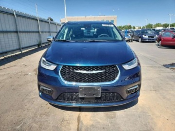 Chrysler Pacifica II 2023 Chrysler Pacifica Hybrid Limited 2023 3.6l 3.6 Hybryda 260KM, zdjęcie 5