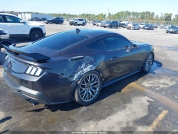 Ford Mustang VI 2024 Ford Mustang Gt Premium Fastback 2024 5.0 Benzyna 480KM, zdjęcie 5