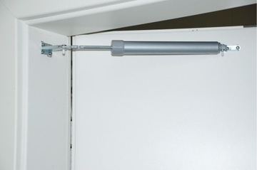 ДОВОДЧИК С ЗАМКОМ ДЛЯ ДВЕРЕЙ, ПНЕВМАТИЧЕСКИЙ, СЕРЕБРЯНЫЙ