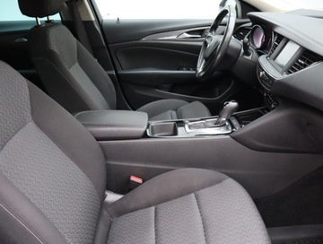 Opel Insignia II Grand Sport 1.5 Turbo 165KM 2019 Opel Insignia 1.5 Turbo, Salon Polska, zdjęcie 8