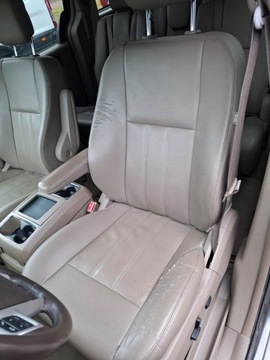 Dodge Caravan V 2016 Chrysler Town &amp; Country V 3.6 2016r. przebieg 170tys km faktura VAT 23%, zdjęcie 12