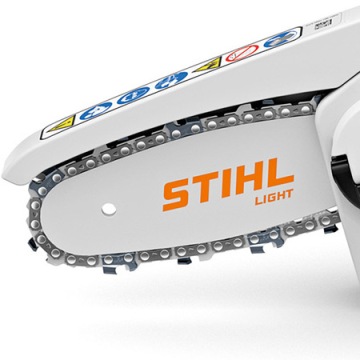 Аккумуляторная пила Stihl GTA26 с 2 аккумуляторами.