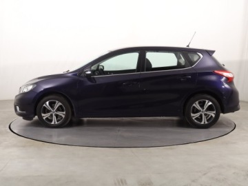 Nissan Pulsar 1.2 DIG-T 115KM 2015 Nissan Pulsar 1.2 DIG-T, Serwis ASO, Automat, zdjęcie 2