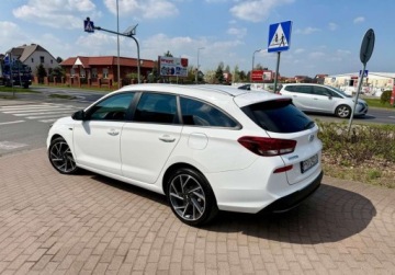 Hyundai i30 III Wagon Facelifting 1.5 T-GDI 48V 160KM 2024 Hyundai i30 1.5 T-gdi 160 PS N-LINE Full led 1.5 Benzyna 160KM, zdjęcie 3