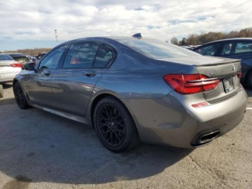 BMW Seria 7 G11-G12 2018 BMW Seria 7 750xi 2018 4.4l 4.4 Benzyna 445KM, zdjęcie 1