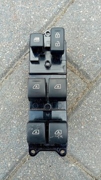 MITSUBISHI OUTLANDER III panel sterowania szyb LP