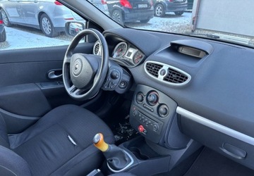 Renault Clio III Hatchback 5d 1.2 TCe eco2 100KM 2007 Renault Clio 2007 r. 1.1 Benzyna 101KM, zdjęcie 12