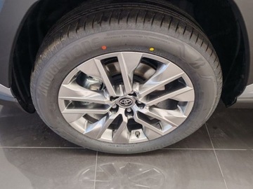 Toyota RAV4 V SUV Facelifting 2.5 Hybrid Dynamic Force 222KM 2025 Executive 2.5 Hybrid AWD 222KM | Kamera 360!, zdjęcie 16