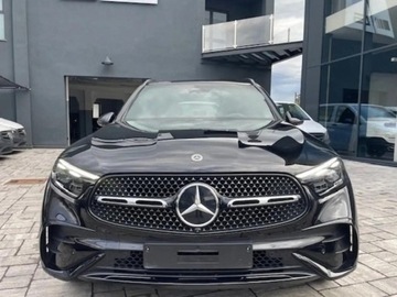 Mercedes GLC C254/X254 Coupe 2.0 200 204KM 2025 MERCEDES-BENZ GLC 200 4-Matic AMG Line Suv 204KM 2025, zdjęcie 1