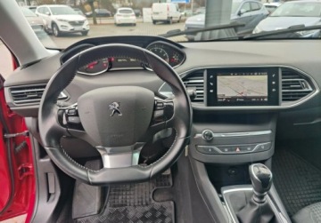 Peugeot 308 II SW Facelifting 1.2 PureTech 110KM 2020 Peugeot 308 2020 1.2 110KM 55.744km Salon PL 1 WL 1.2 Benzyna 110KM, zdjęcie 16