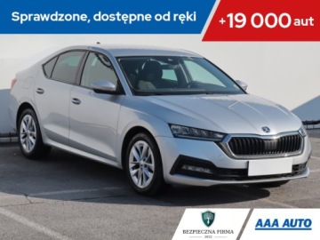 Skoda Octavia IV Liftback 1.5 TSI EVO 150KM 2022 Skoda Octavia 1.5 TSI, Salon Polska