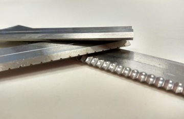 NÓŻ ZIG-ZAG, PERFOROWANE KOMPLET FLOW PACK 185mm