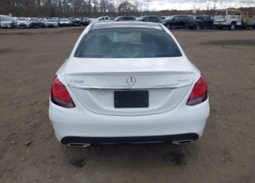 Mercedes Klasa C W205 Kabriolet Facelifting 2.0 300 258KM 2020 Mercedes-Benz Klasa C MERCEDES-BENZ C 300 4MATIC 2.0 Benzyna 259KM, zdjęcie 3