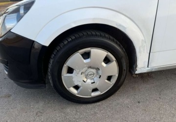 Opel Astra H Kombi 1.7 CDTI ECOTEC 80KM 2005 Opel Astra Wazne oplaty 1.7 Diesel 80KM, zdjęcie 8