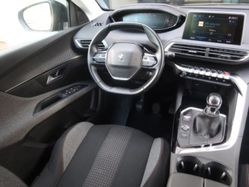 Peugeot 3008 II Crossover Facelifting  1.2 PureTech 130KM 2021 Peugeot 3008 1.2 PureTech, Salon Polska, zdjęcie 6