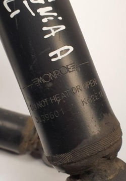 ЗАДНИЕ АМОРТИЗАТОРЫ OPEL INSIGNIA A ESTATE ПАРА