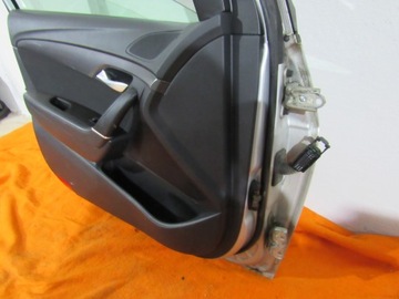 DVEŘE LEVÝ PŘEDNÍ KOMPLETNÍ HYUNDAI I40 KOMBI 11- N3S