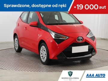Toyota Aygo II Hatchback 3d Facelifting 1.0 VVT-i 72KM 2019 Toyota Aygo 1.0 VVT-i, Salon Polska, Serwis ASO