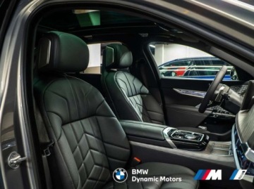 BMW Seria 7 G70 Sedan 3.0 40d 299KM 2025 BMW Seria 7 40d xDrive 299 KM mHEV - BowersWilkins Diamond - Hak Holowniczy, zdjęcie 21