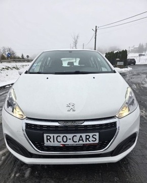 Peugeot 208 I Hatchback 5d Facelifting 1.2 PureTech 110KM 2019 Peugeot 208 1.2 Benzyna 110KM, zdjęcie 2
