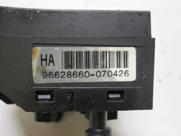 OPEL ANTARA 09R PŘEPÍNAČE VOLANT MULTIFUNKČNÍ 96628660