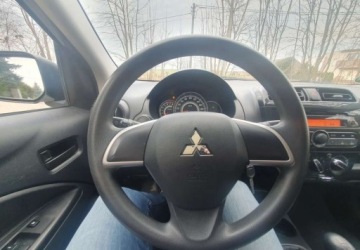 Mitsubishi Space Star Hatchback 5d 1.0 71KM 2016 Mitsubishi Space Star Mitsubishi Space Star 1.0 Diamant Edition Benzyna, zdjęcie 13