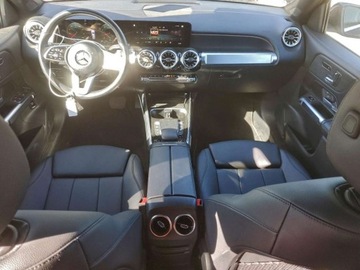 Mercedes GLB 2023 Mercedes-Benz GLB 250 2023 2.0L 2.0 Benzyna 221KM, zdjęcie 8