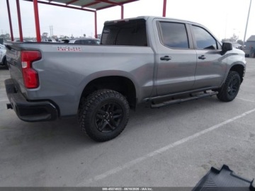 Chevrolet Silverado II 2021 Chevrolet Silverado 1500 4wd Short Bed Lt Trail Boss 2021 5.3 Benzyna 355KM, zdjęcie 5