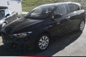 Fiat Tipo 1.0 T3 100KM MT|Przyciemniane szyby boczne i tylna