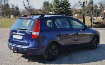 Hyundai i30 I CW Facelifting 1.4 DOHC 109KM 2010 Hyundai i30 GWARANCJA, 2010r, 1.4 Benzyna, ISOFIX, Maly przebieg, Ladnie u, zdjęcie 2