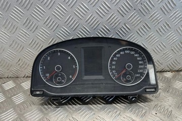 PŘÍSTROJOVÁ DESKA VW TOURAN (1T3) 1T0920871D 2.0L DIESEL 2012