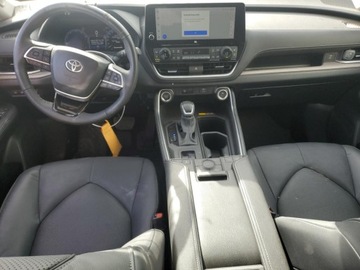 Toyota 2024 Toyota Grand Highlander XLE 2024 2.4l 2.4 Benzyna 265KM, zdjęcie 5