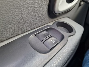 Renault Modus Hatchback 1.2 i 16V 75KM 2012 Renault Modus 1.2 Benzyna 75 KM, Po Liftingu,, zdjęcie 8