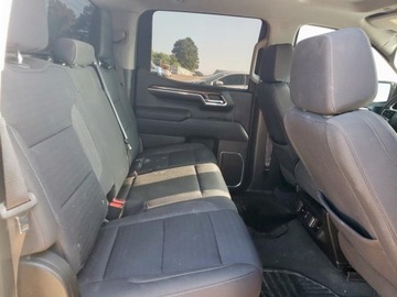 Chevrolet Silverado II 2023 Chevrolet Silverado C1500 RST 2023 5.3l 5.3 Benzyna 355KM, zdjęcie 10